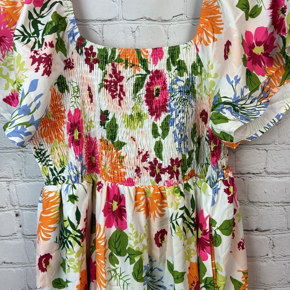 BloomChic Floral Shirred Bust Midi Pocket Dress Size 12 Large - Picture 4 of 6